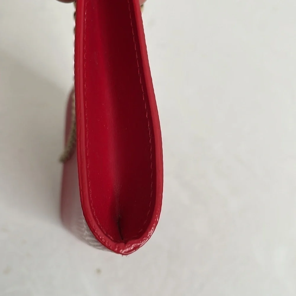 Authentic Louis Vuitton Epi Pochette Accessoires‎